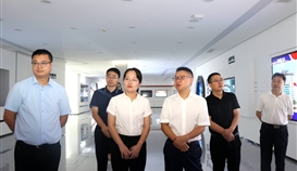攀枝花市西區(qū)區(qū)委副書記、代理區(qū)長尚滟佳一行到德勝釩鈦調(diào)研交流